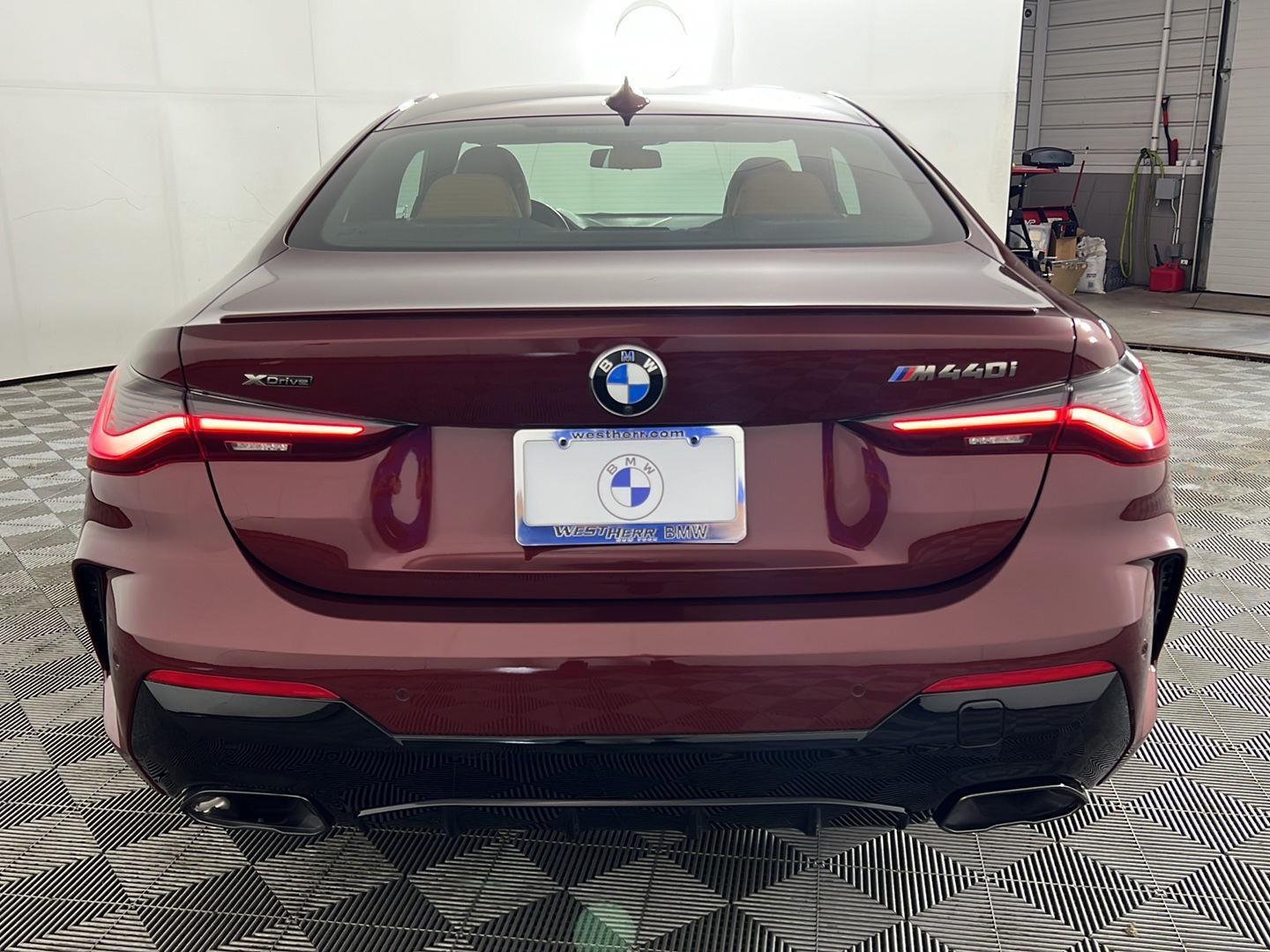 Used 2022 Aventurin Red Metallic BMW M440i xDrive image 6