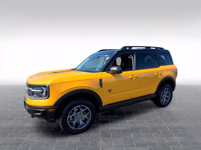 Used 2022 Orange Ford Badlands image 3