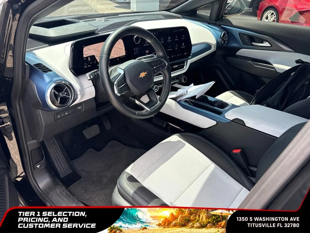 Used 2025 Black Chevrolet LT image 9