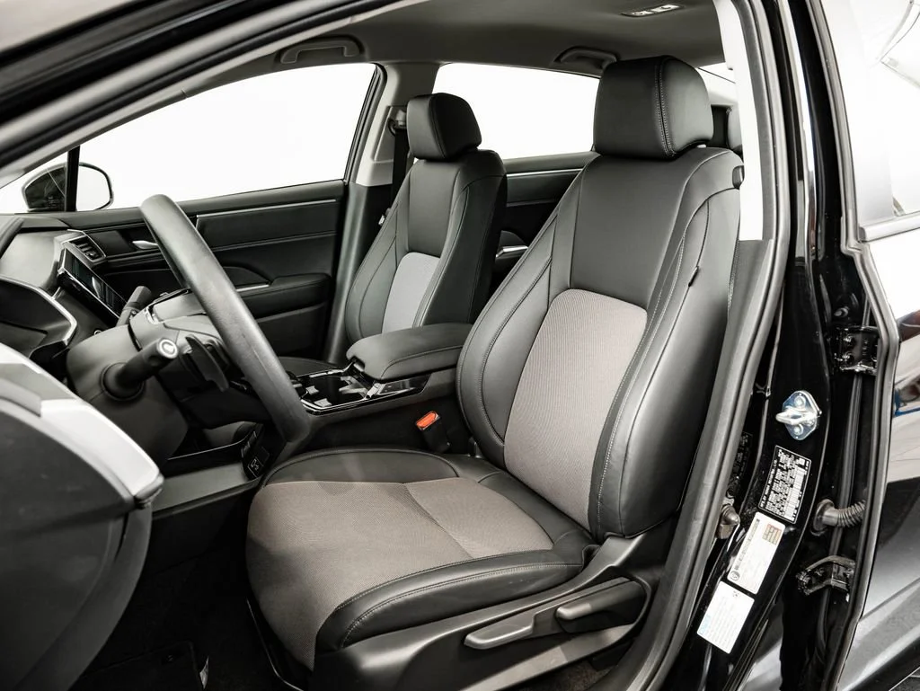 Used 2019 Black Honda  image 22