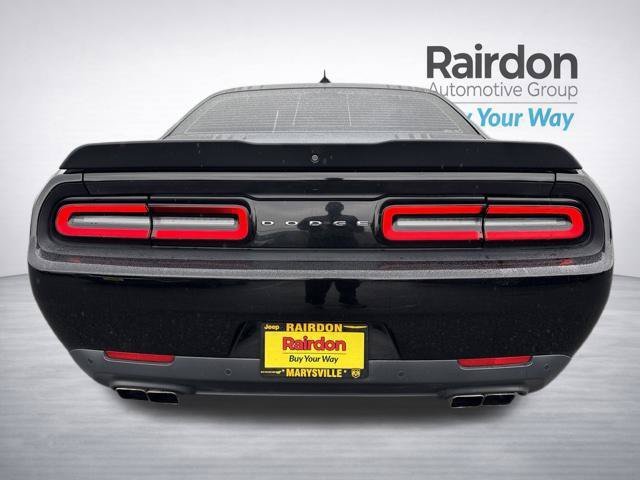 Used 2016 Pitch Black Clearcoat Dodge R/T Plus Shaker image 6