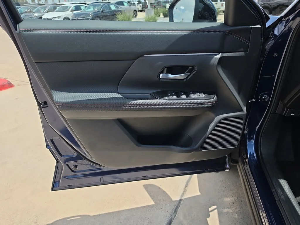 New 2026 Deep Blue Pearl Nissan SR image 22