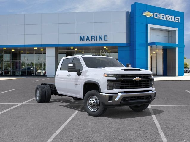 2026 Chevrolet Silverado 3500 HD Chassis Cab Work Truck