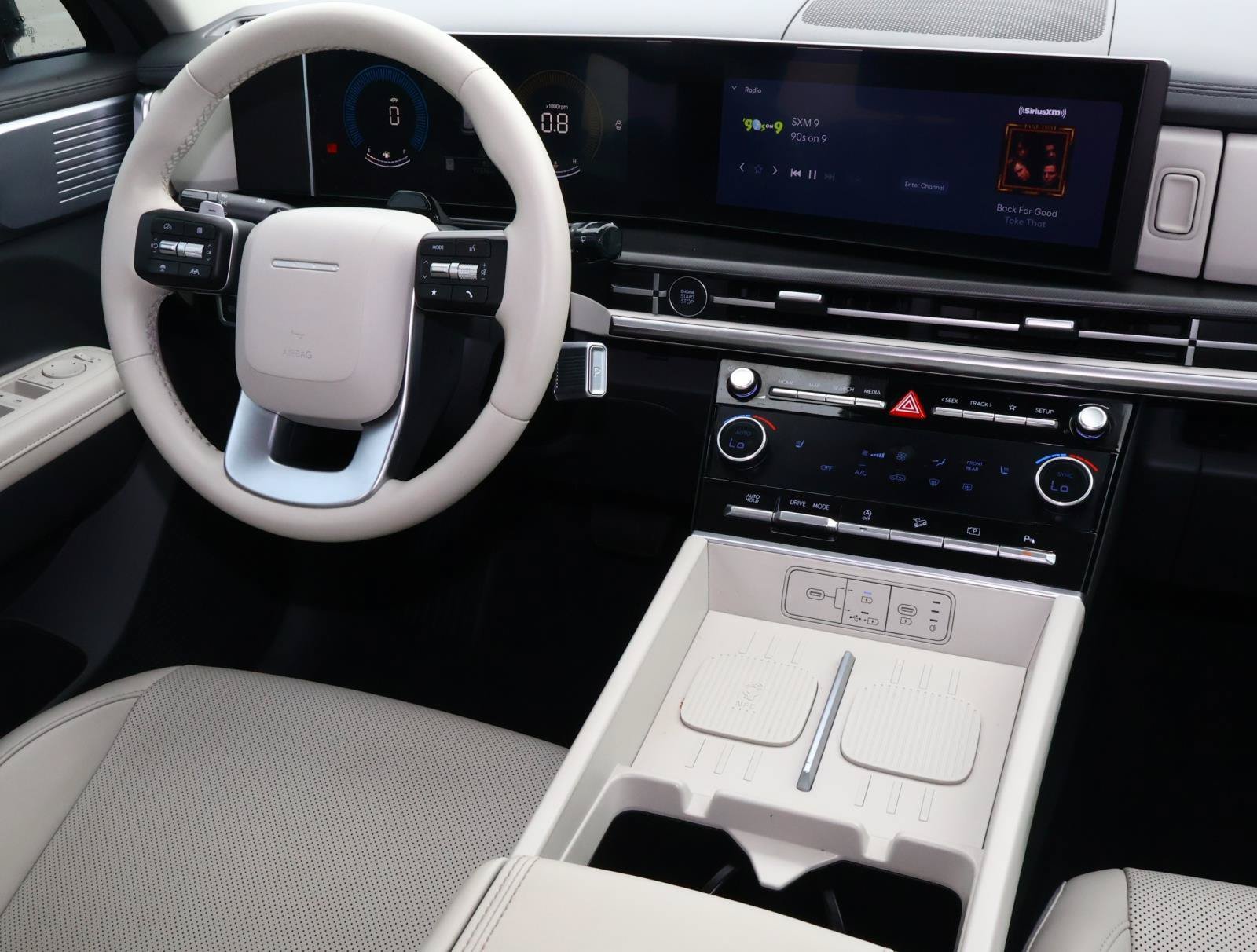 2024 Hyundai Santa Fe SEL - Photo 10