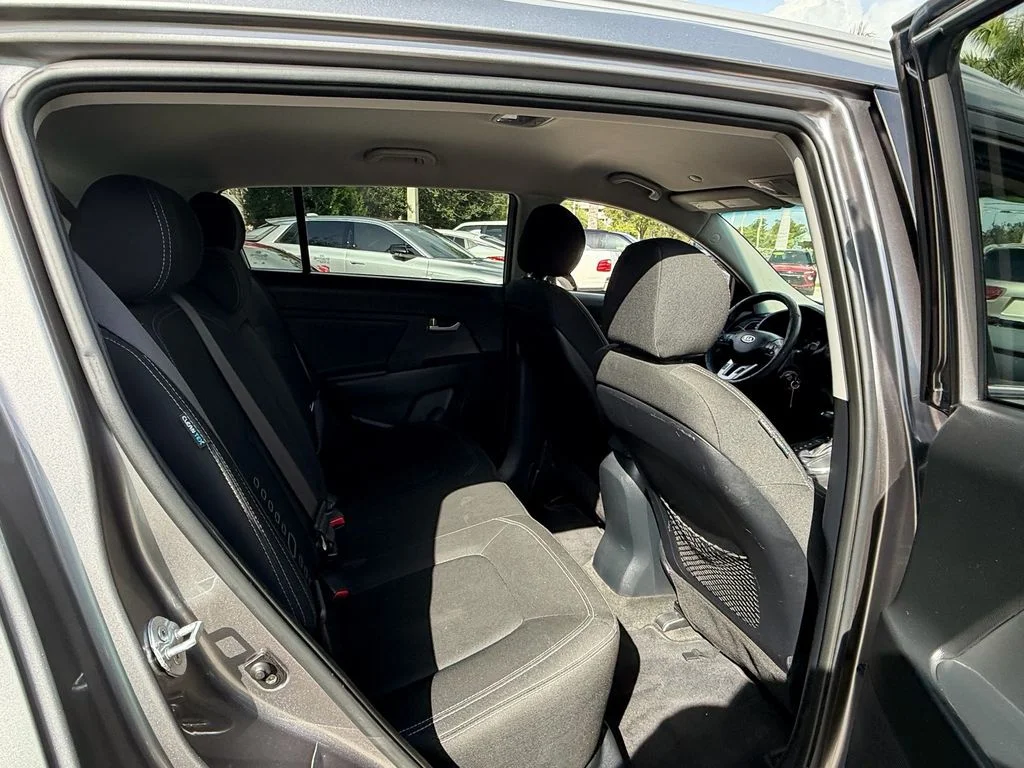 Used 2012 Silver Kia EX image 14