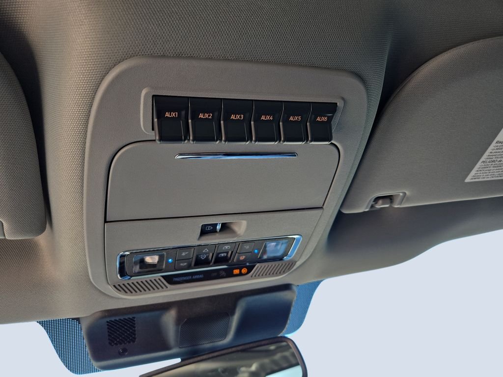 New 2026 Agate Black Metallic Ford F-250® Lariat® image 21
