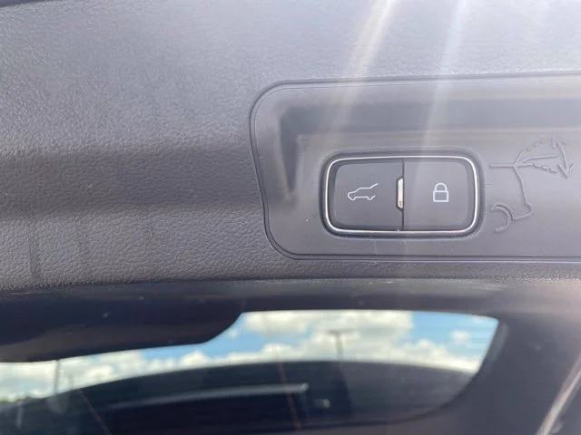 Used 2023 Gray Ford XLT image 36