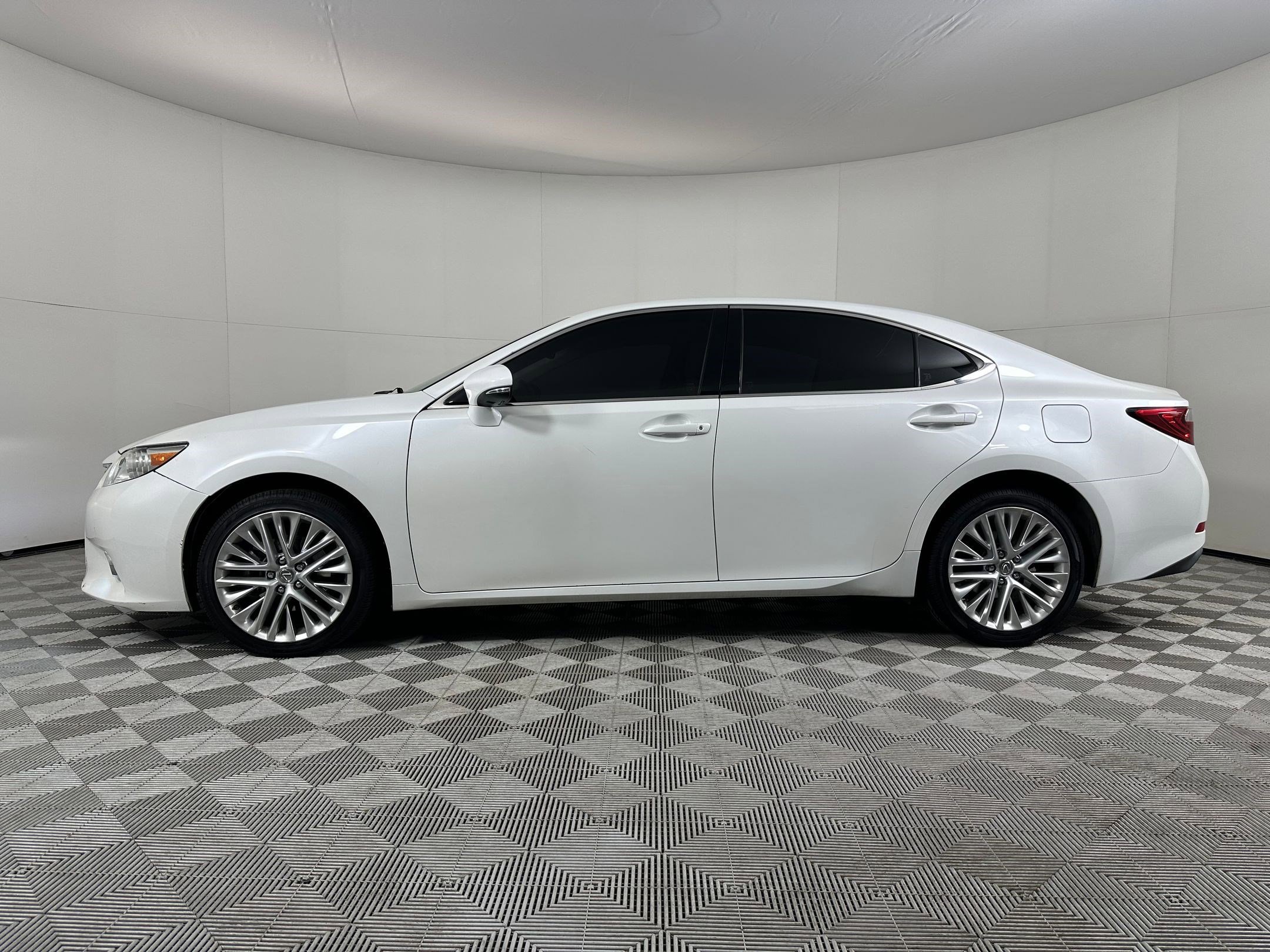 Used 2013 Lexus ES 350 with VIN JTHBK1GG5D2054818 for sale in Santa Fe, NM
