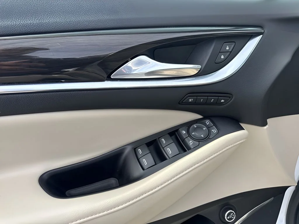 Used 2018 White Buick Premium Group image 29