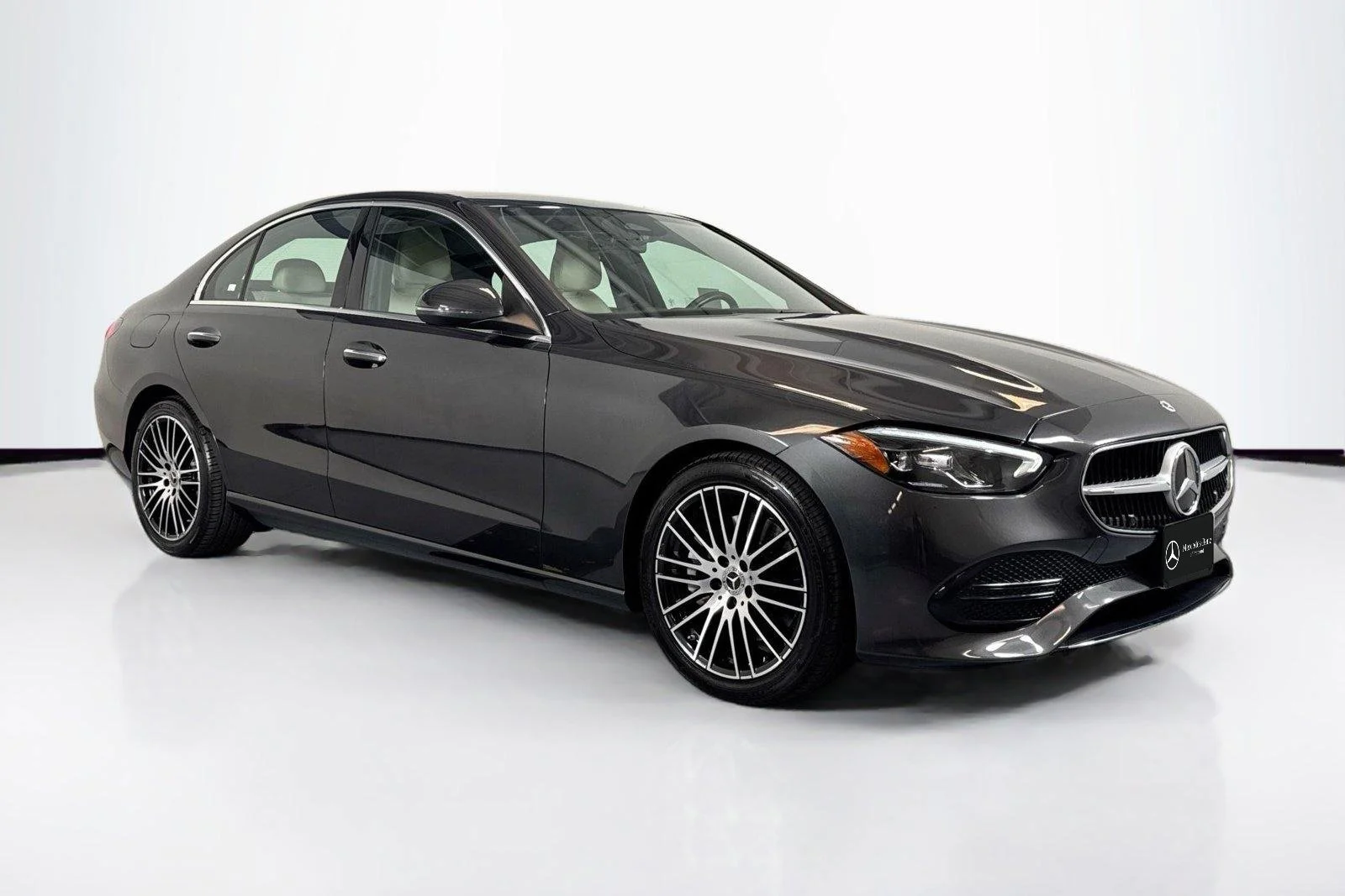 Used 2023 Graphite Grey Metallic Mercedes-Benz C 300 image 3