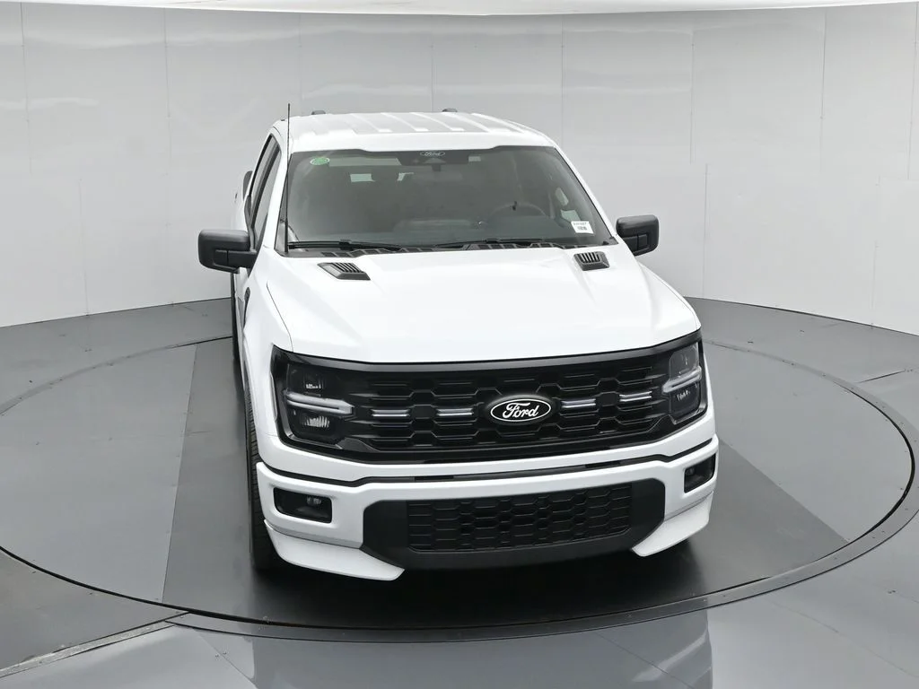 New 2026 Oxford White Ford STX image 35