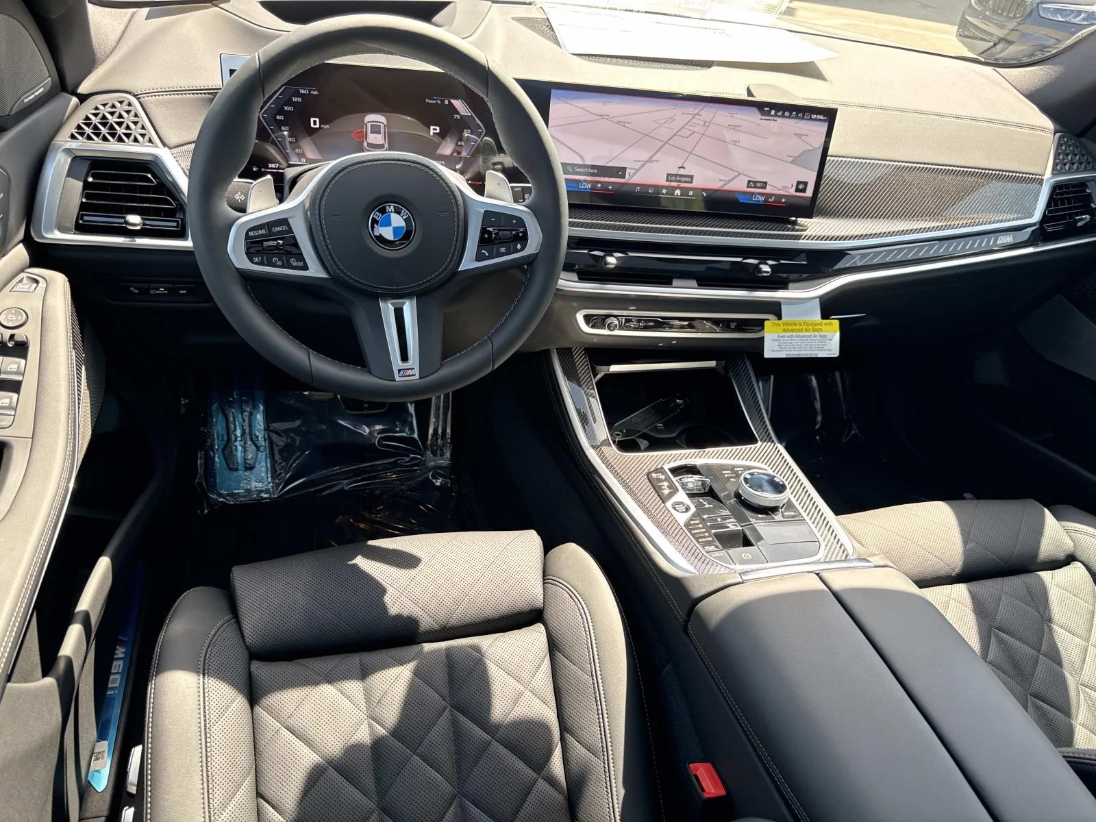 New 2026 Alpine White BMW M60i Sports Activity Vehicle image 7