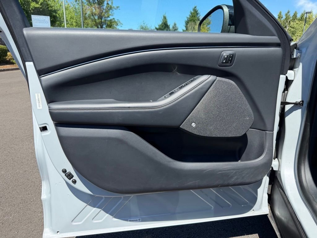 Used 2023 Space White Metallic Ford Premium image 12