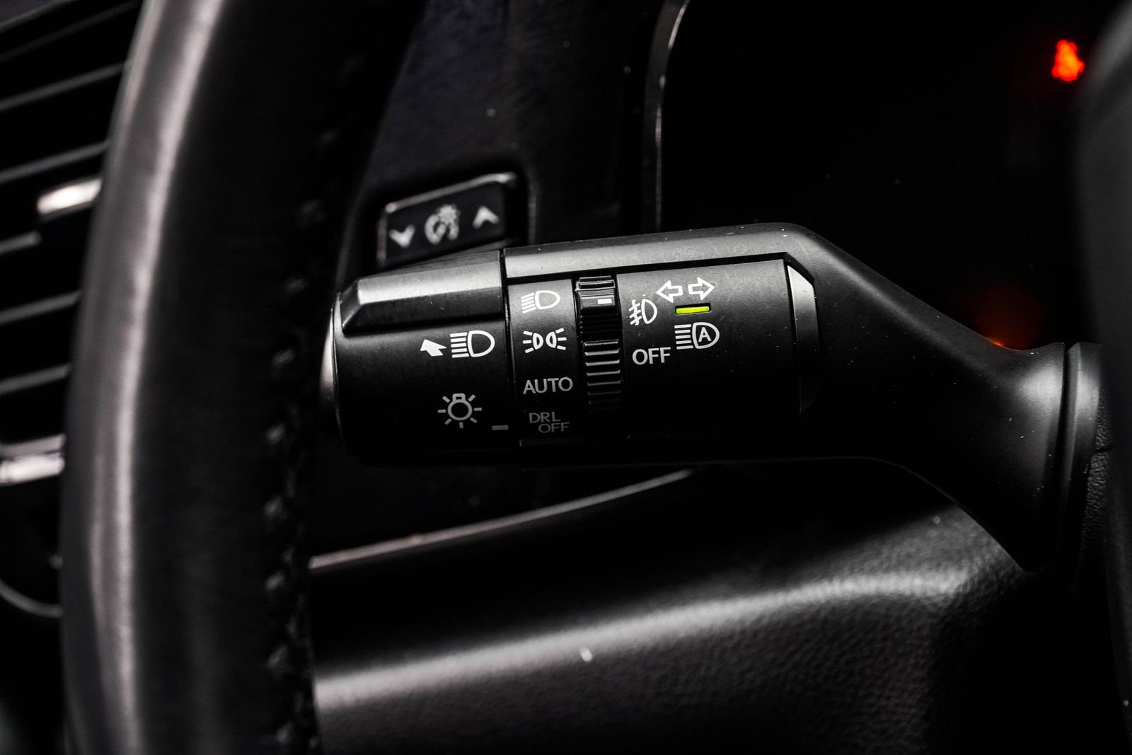 Used 2023 White Lexus 350 Premium image 32