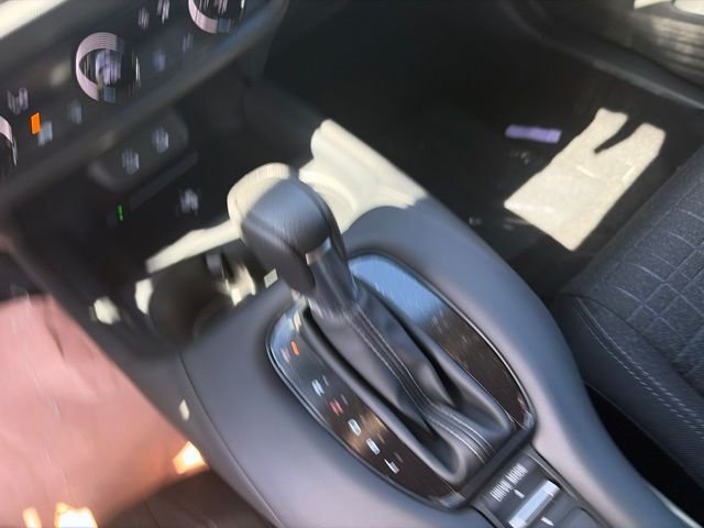 2027 Honda HR-V LX - Photo 17