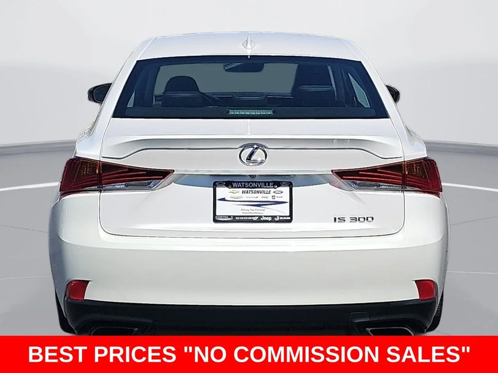 Used 2020 White Lexus 300 image 4