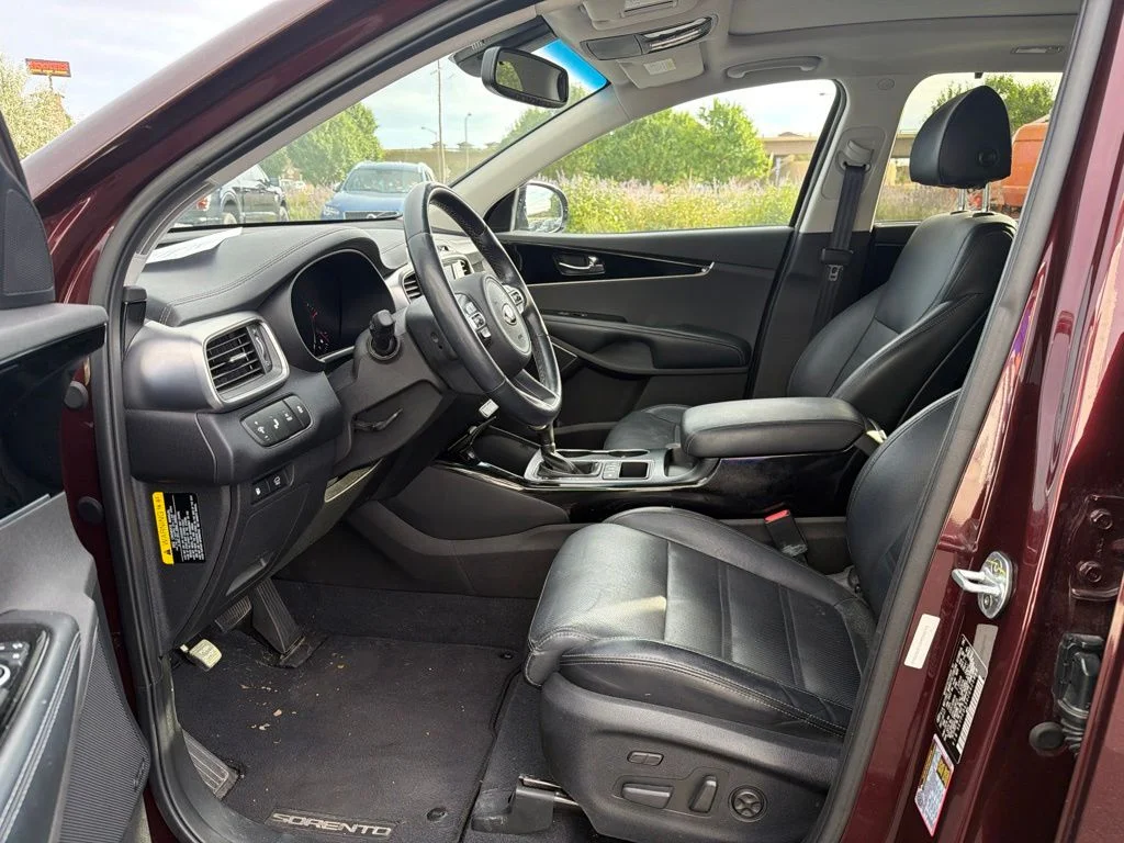 Used 2018 Sangria Kia SX image 10