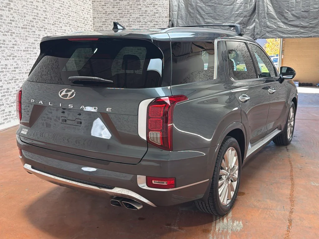 Used 2020 Rainforest Hyundai Limited image 7
