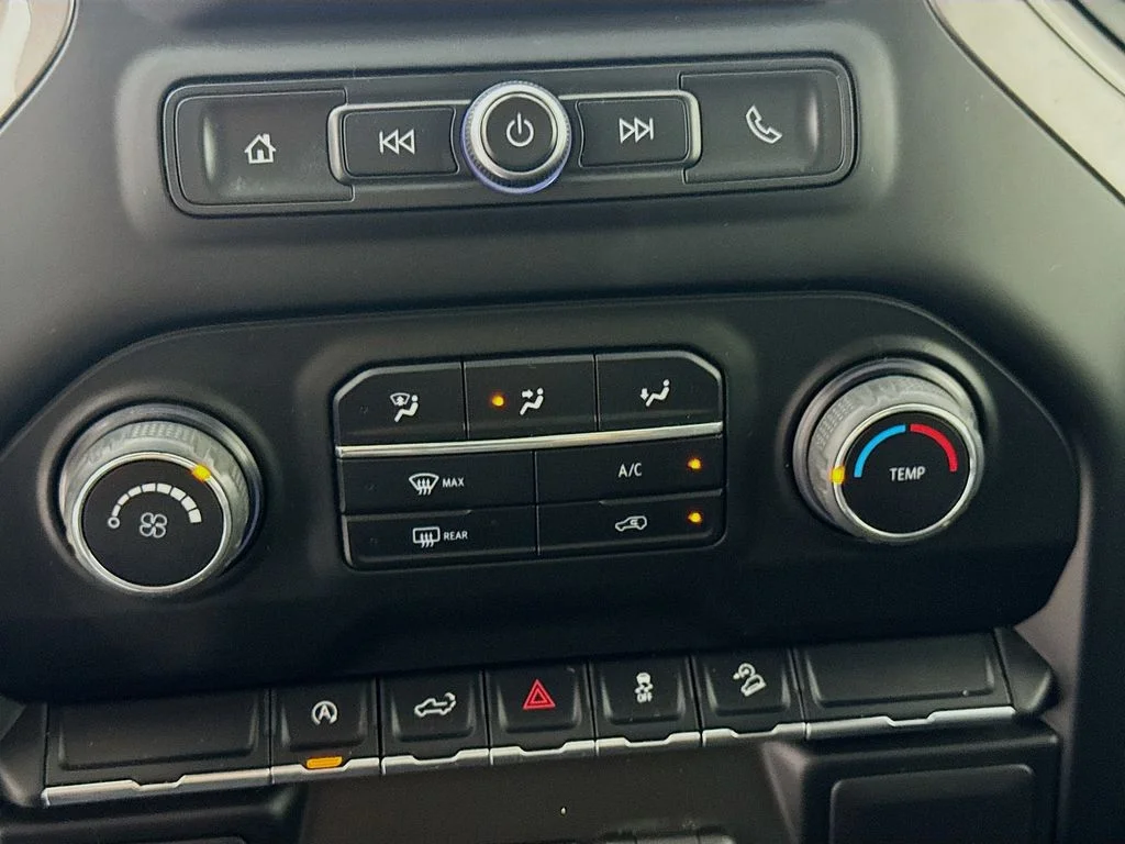 Used 2022 Silver Chevrolet Custom Trail Boss image 18