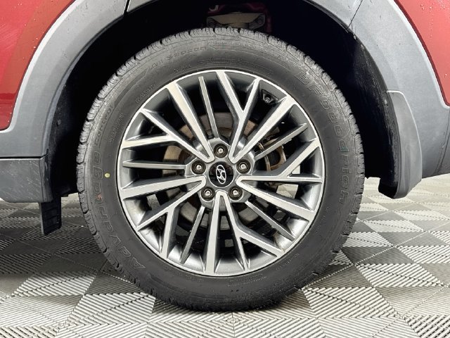 Used 2019 Red Hyundai SEL image 45