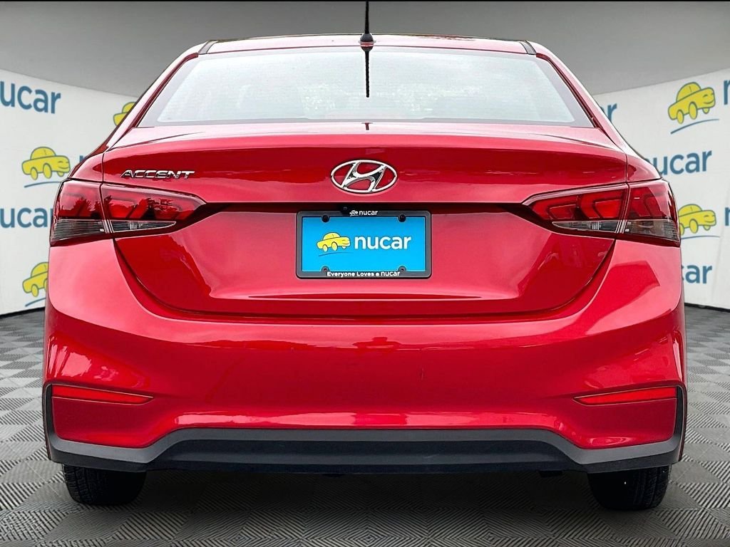 Used 2019 Pomegranate Red Metallic Hyundai SE image 5