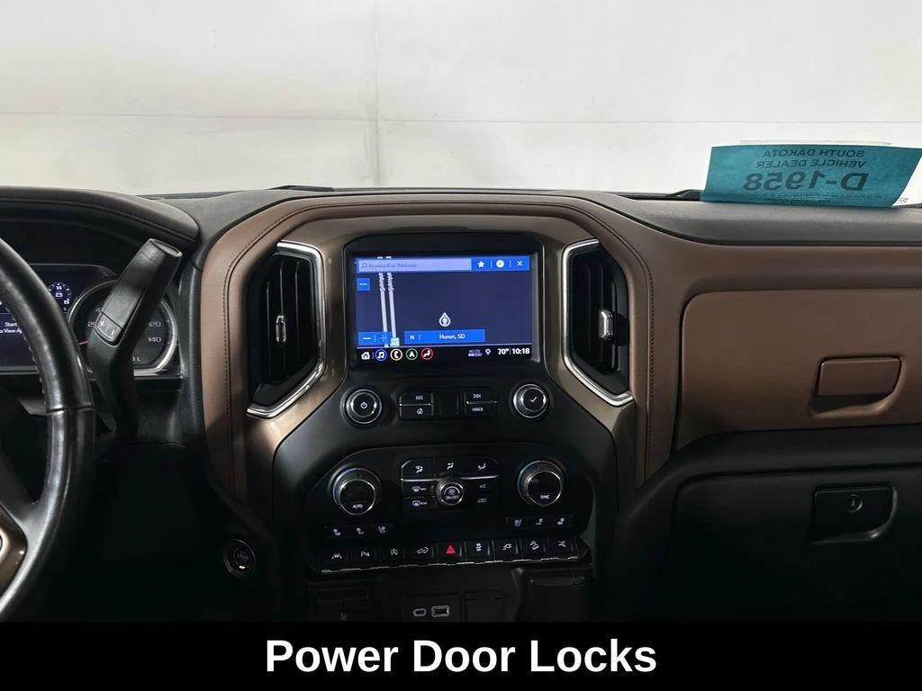 Used 2019 Iridescent Pearl Tricoat Chevrolet High Country image 28