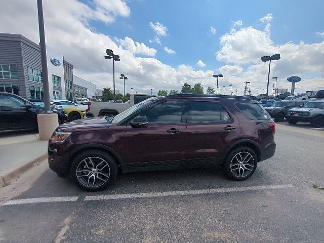 Used 2018 Red Ford Sport image 2