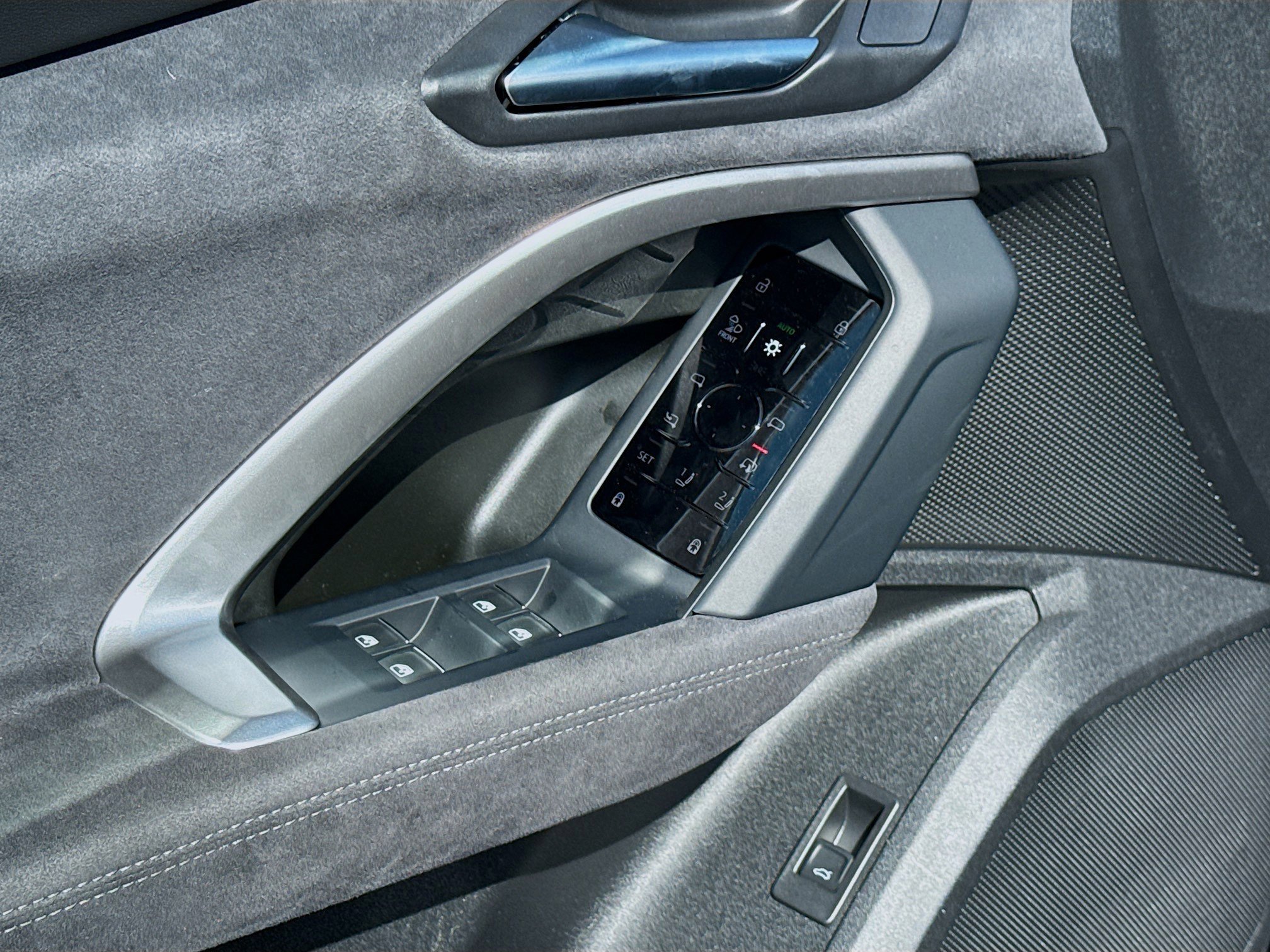 New 2026 Mythos Black Metallic Audi Premium Plus image 22