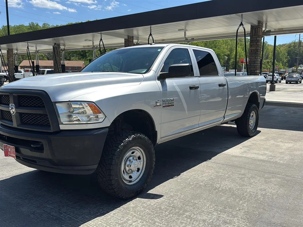 2016 RAM 2500 Tradesman 4X4 Crew Cab LWB's photo