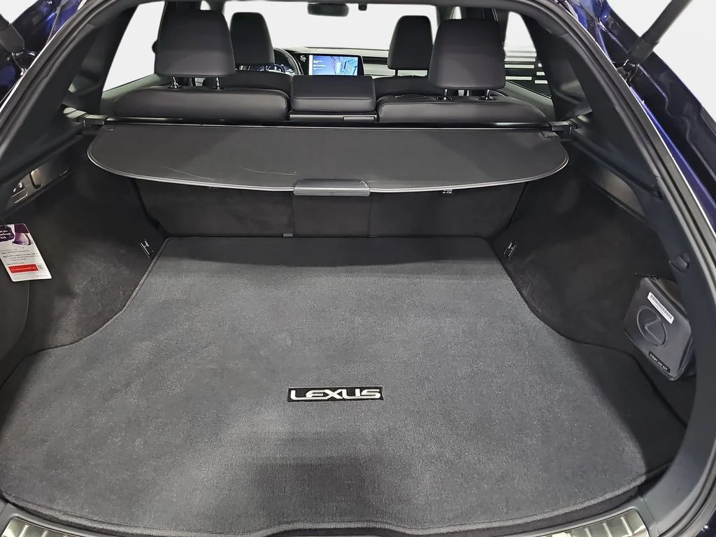 Certified Used 2025  Lexus 350h Premium image 10