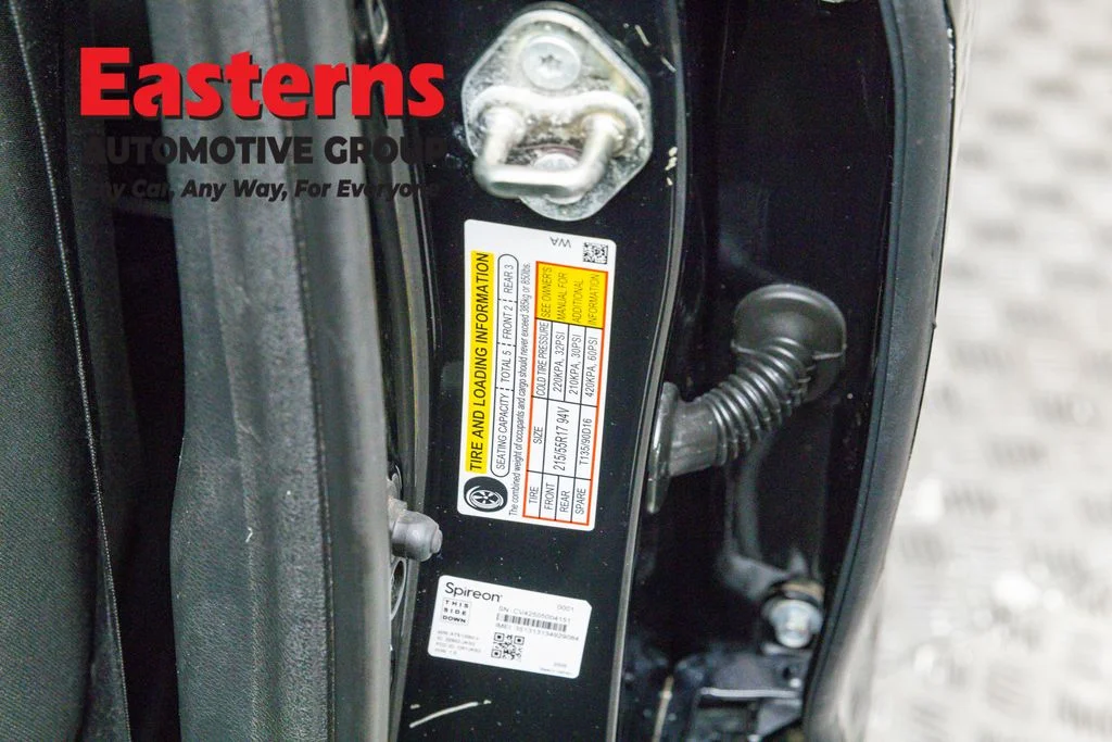 Used 2018 Black Honda LX image 32