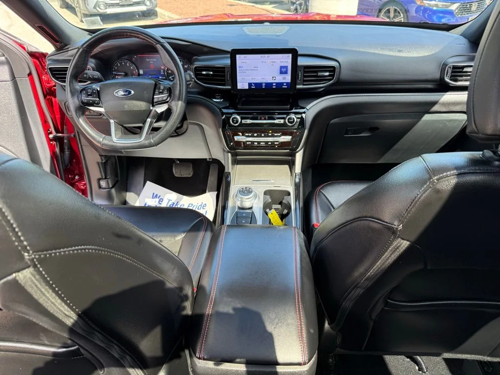 Used 2023 Red Ford ST-Line image 25