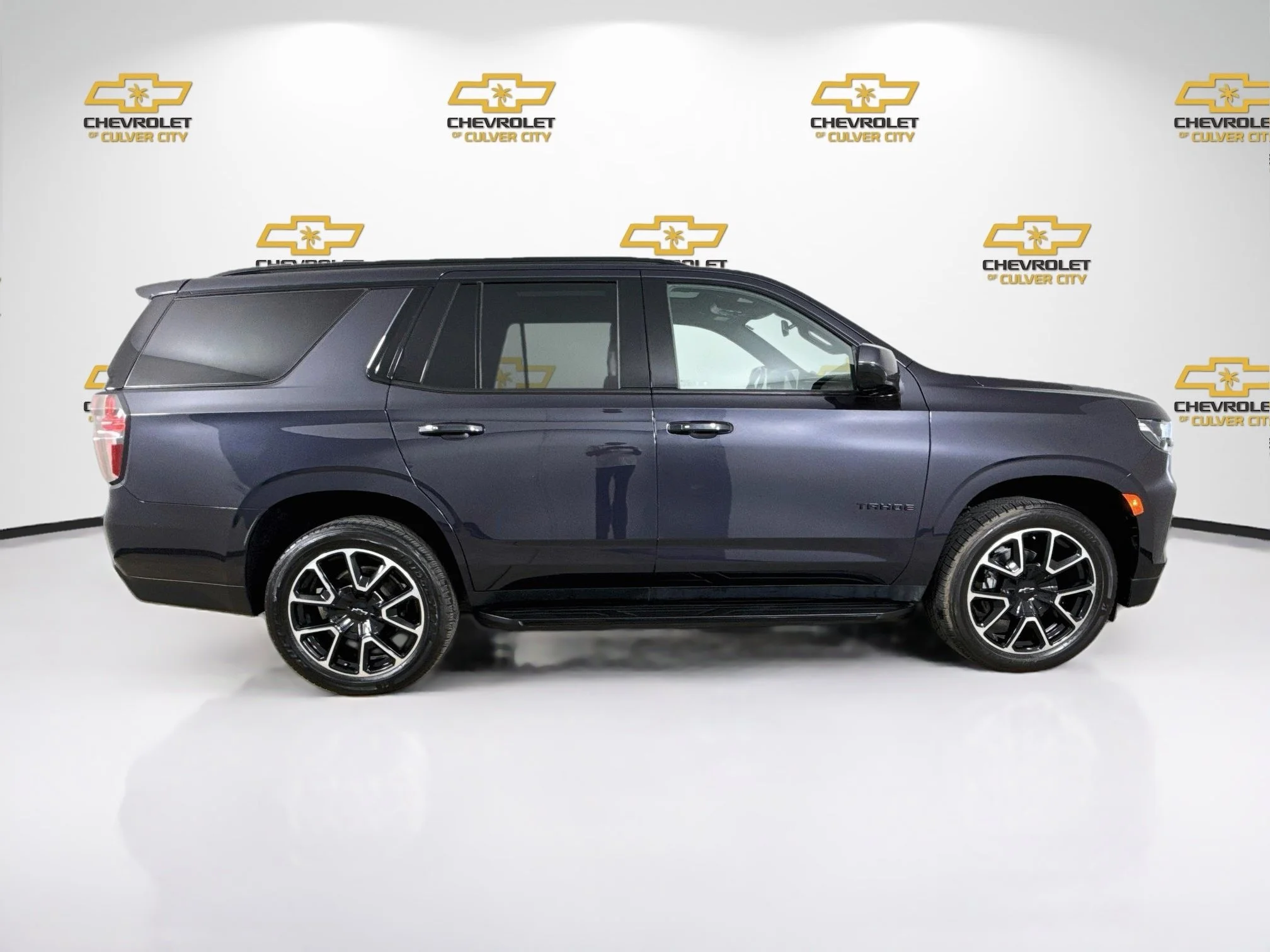 Used 2022 DARK ASH METALLIC Chevrolet RST image 9