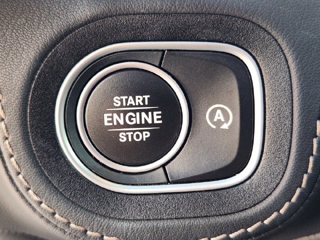 Certified Used 2023  Mercedes-Benz GLE 53 AMG® image 30