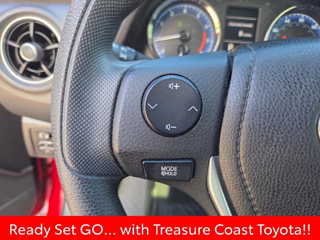 Used 2018 Red Toyota LE image 30