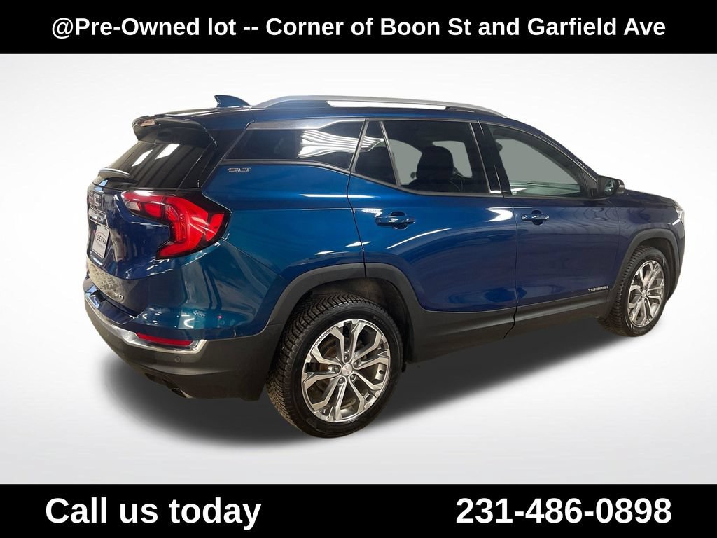 Used 2020 BLUE EMERALD METALLIC GMC SLT image 7