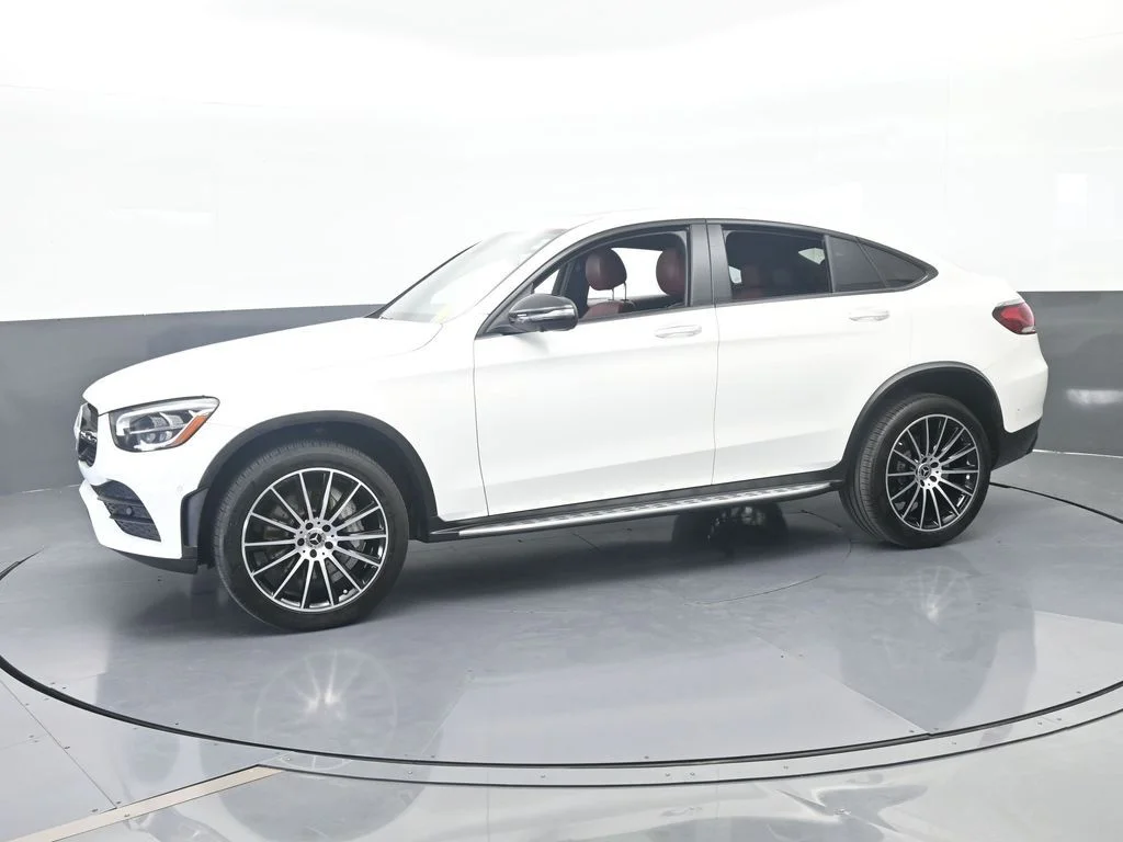 Used 2022 Diamond White Mercedes-Benz GLC 300 Coupe image 1