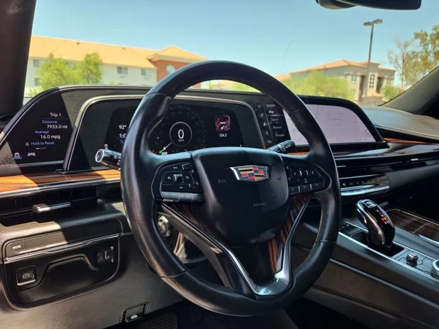 Used 2023 Black Cadillac Luxury image 9