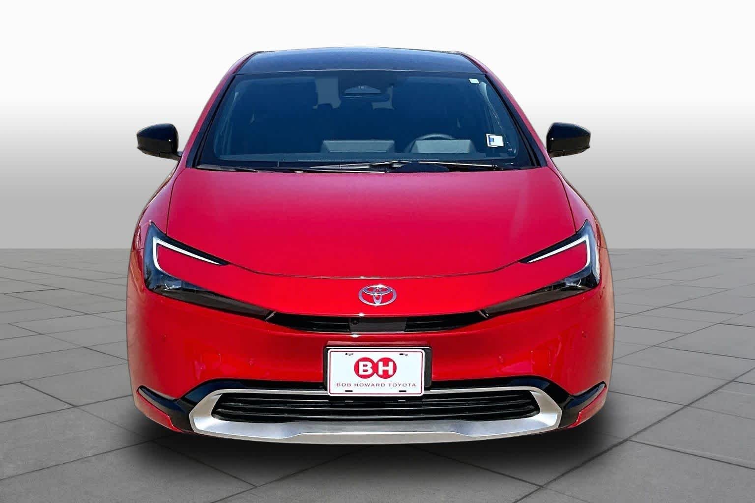 Used 2026 Supersonic Red Toyota XSE Premium image 4
