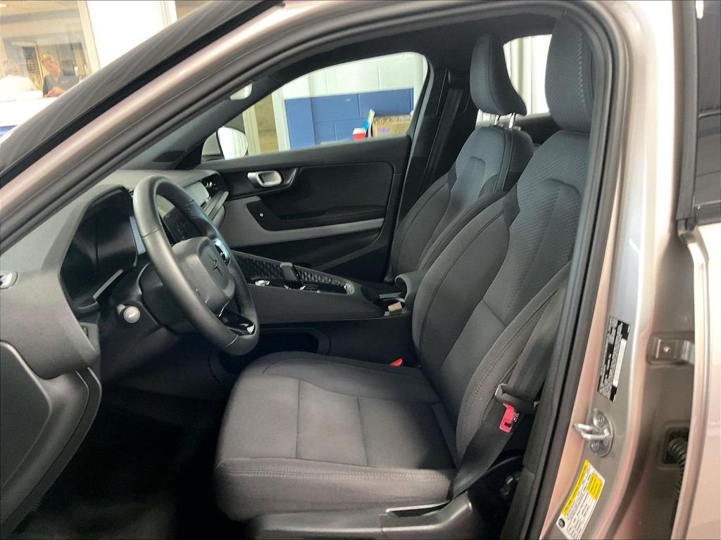 Used 2024 Gray Polestar Long Range Dual Motor image 10