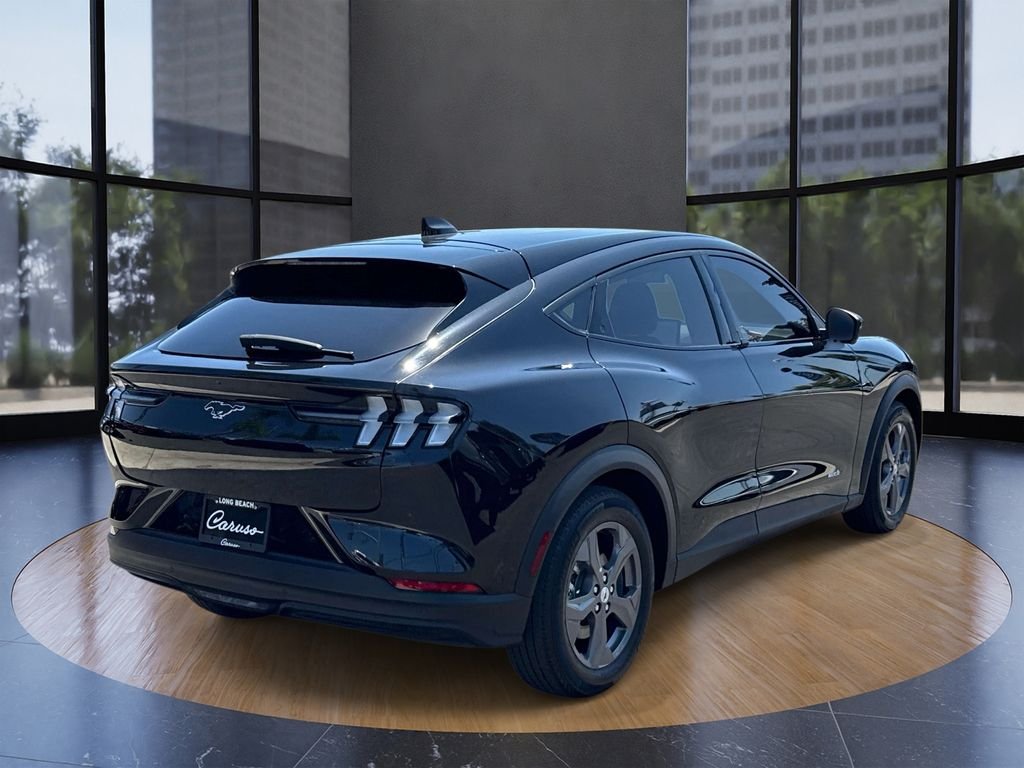 Certified Used 2023 Shadow Black Ford Select image 3