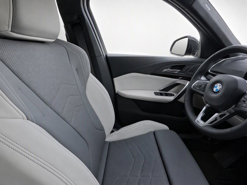 New 2026 Brooklyn Grey Metallic BMW xDrive28i image 26