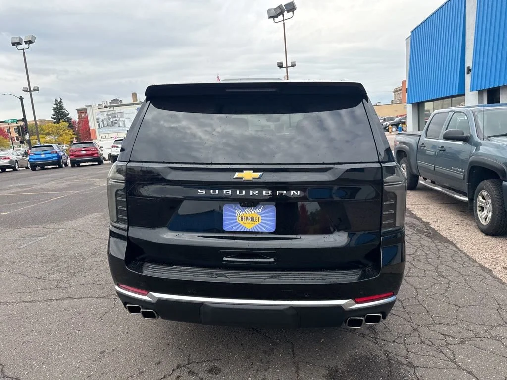 2026 Chevrolet Suburban High Country - Photo 8