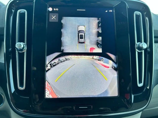 2026 Volvo XC40 Ultra - Photo 12
