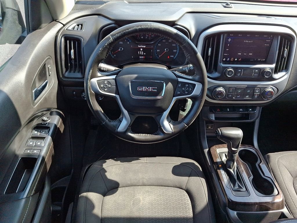 Used 2019 RED QUARTZ TINTCOAT GMC 4WD SLE image 12