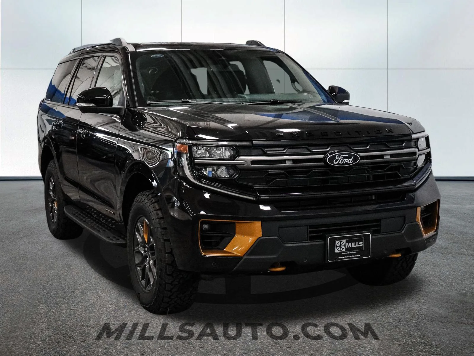 New 2026 Agate Black Metallic Ford Tremor® image 11