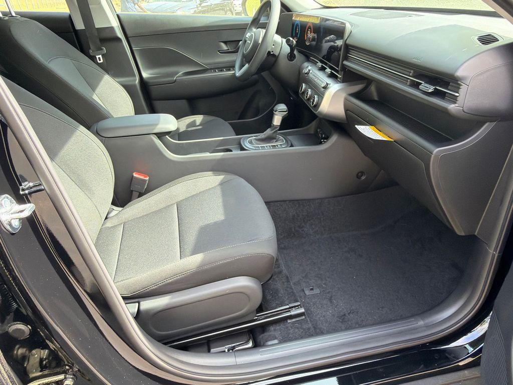 New 2026 Black Hyundai SE FWD image 13