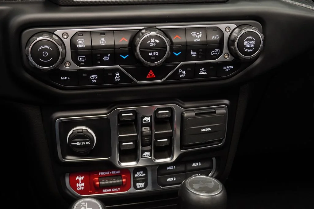 Used 2023 Black Jeep Rubicon 392 image 38