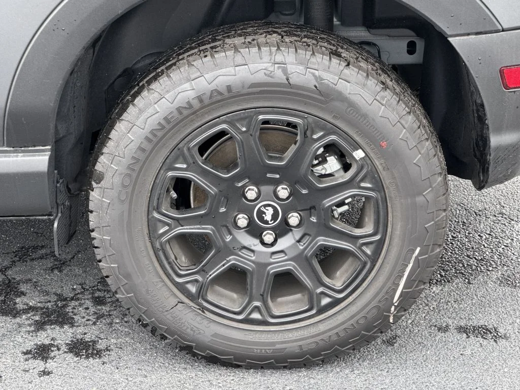 New 2025 Gray Ford Badlands image 19