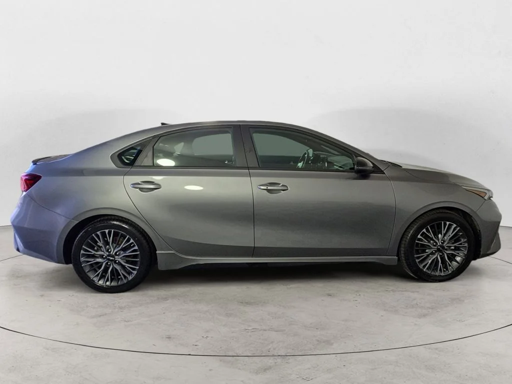 Used 2023 Gray Kia GT-Line image 6